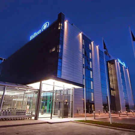 Hilton Helsinki Airport Hotel 4*