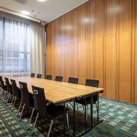 Hilton Helsinki Airport Вантаа