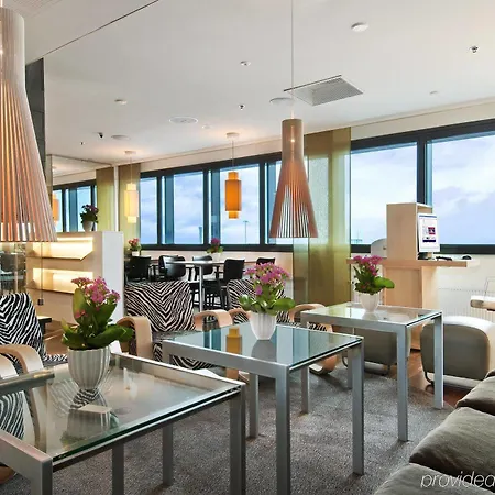Hilton Helsinki Airport Ξενοδοχείο Βάνταα