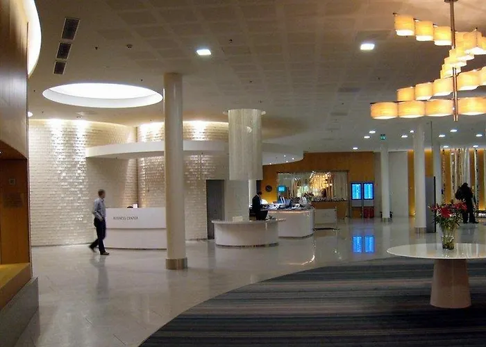 Отель Hilton Helsinki Airport