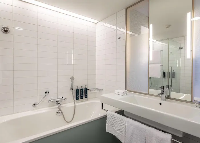 Szálloda Hilton Helsinki Airport 4*