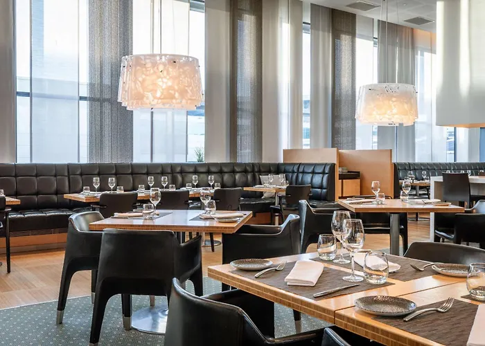 Otel Hilton Helsinki Airport Vantaa