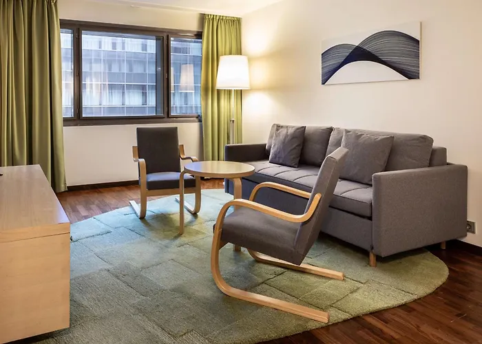 Hilton Helsinki Airport 4*